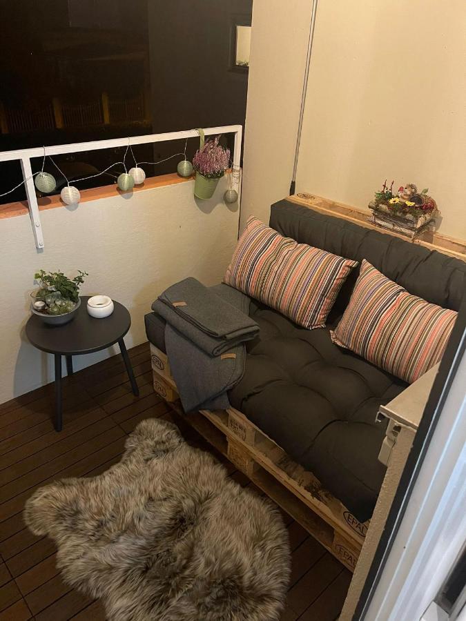 Lilis Apartment Mit Balkon Augusta Esterno foto