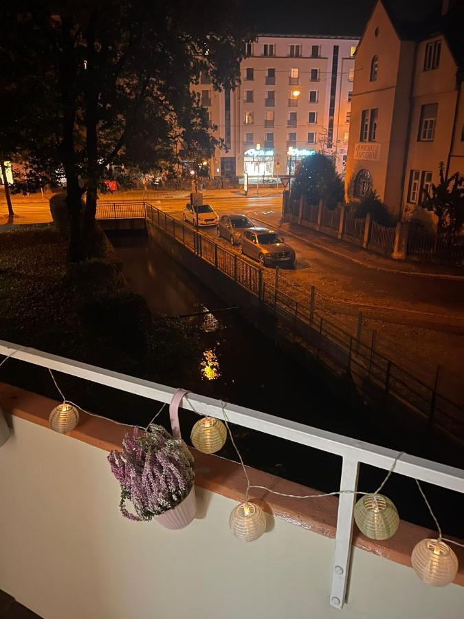 Lilis Apartment Mit Balkon Augusta Esterno foto