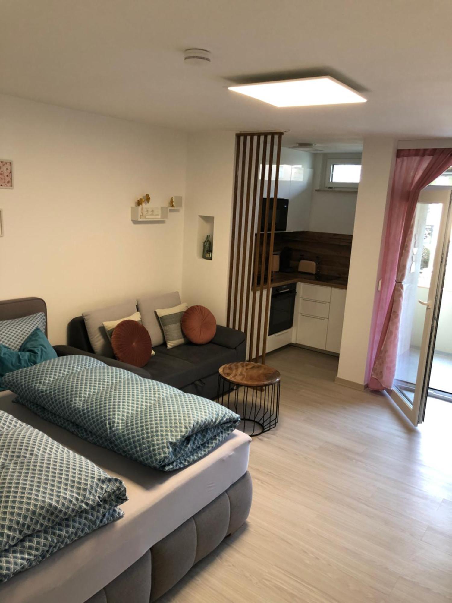 Lilis Apartment Mit Balkon Augusta Esterno foto